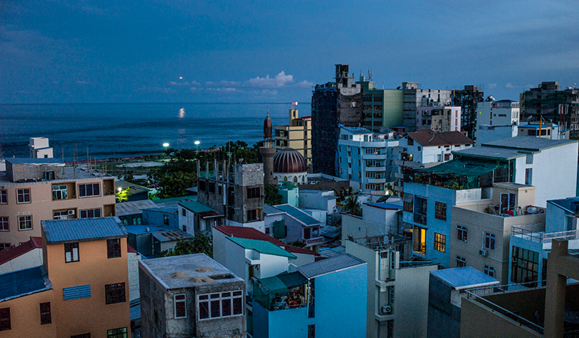 Malé in the evening. In the middle of the picture you can see a mosque